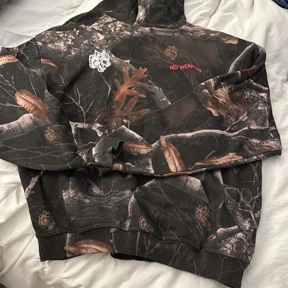 Wolves Camouflage Graphic Men's Shirt - Picture 2 of 5